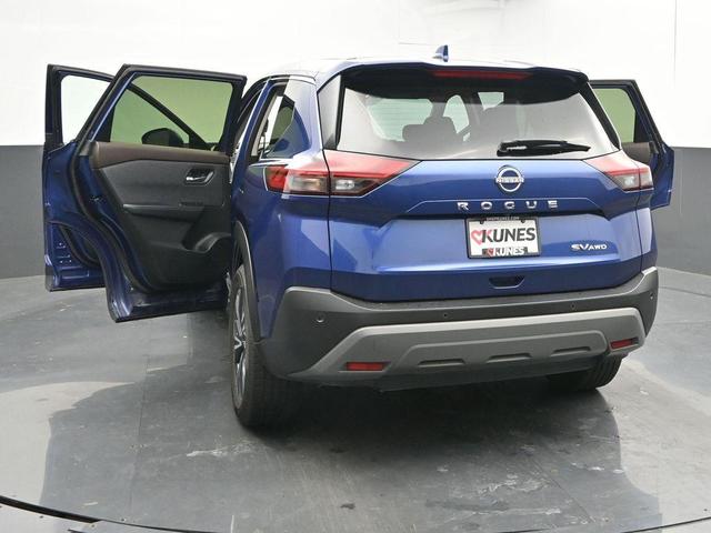 Photo of 2023 Caspian Blue Nissan Rogue