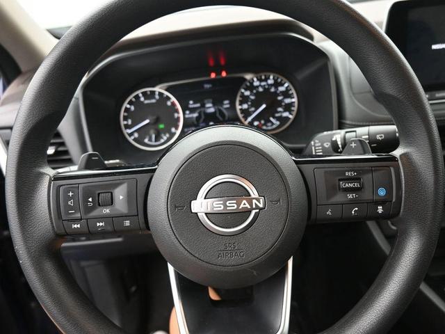Photo of 2023 Caspian Blue Nissan Rogue