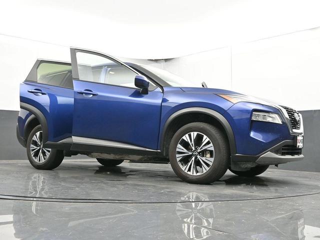 Photo of 2023 Caspian Blue Nissan Rogue