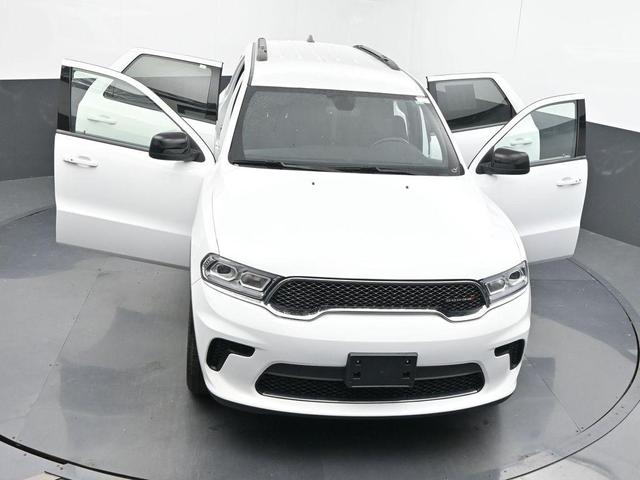 Photo of 2024 White Knuckle Clearcoat Dodge Durango
