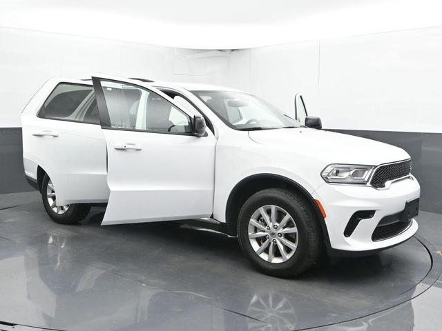 Photo of 2024 White Knuckle Clearcoat Dodge Durango