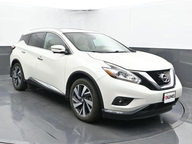 Photo of 2017 White Nissan Murano