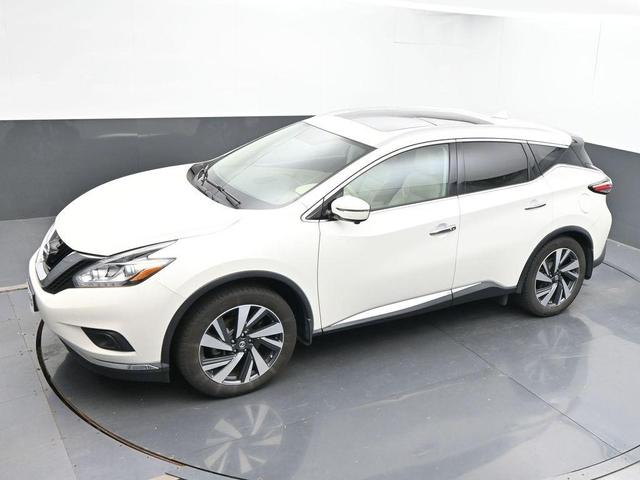 Photo of 2017 White Nissan Murano