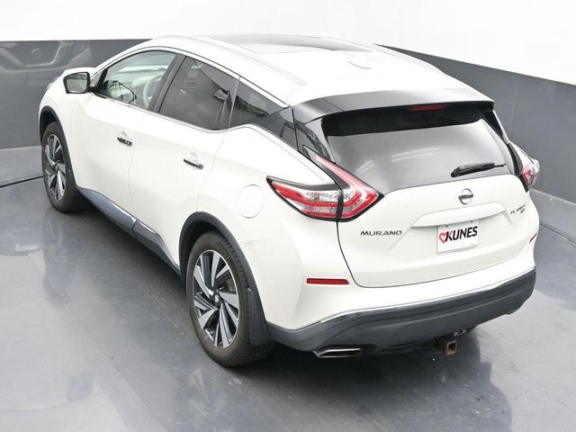 Photo of 2017 White Nissan Murano