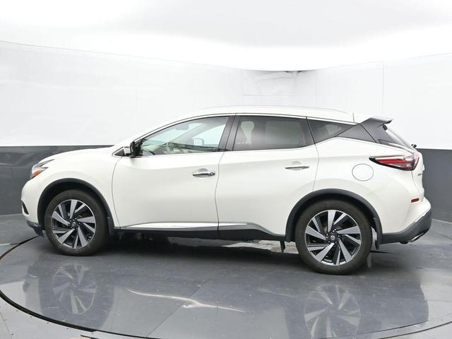 Photo of 2017 White Nissan Murano
