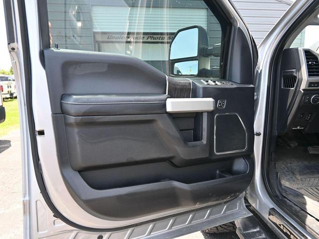 Photo of 2020 Iconic Silver Metallic Ford F-250