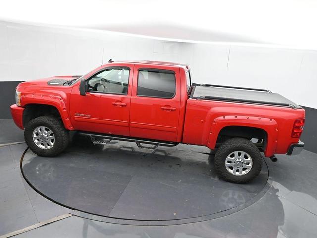 Photo of 2014 Victory Red Chevrolet Silverado 2500