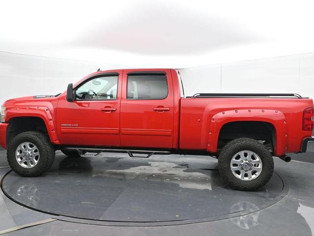 Photo of 2014 Victory Red Chevrolet Silverado 2500