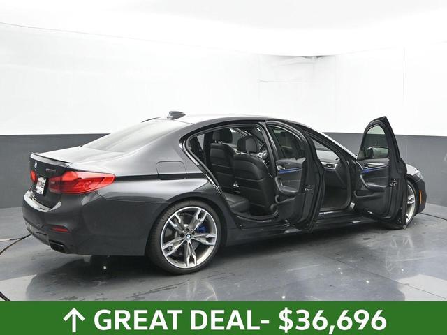 Photo of 2020 Dark Graphite Metallic BMW M550