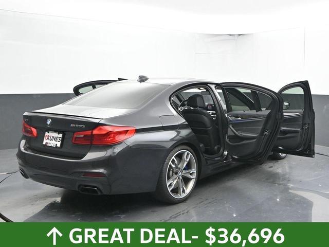 Photo of 2020 Dark Graphite Metallic BMW M550