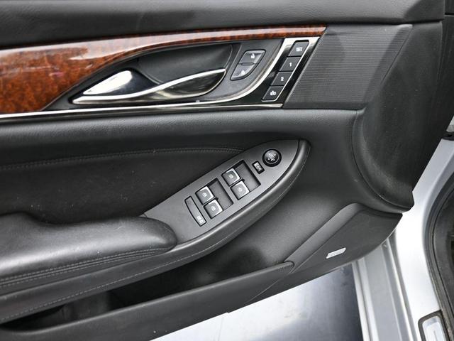 Photo of 2015 Radiant Silver Metallic Cadillac CTS