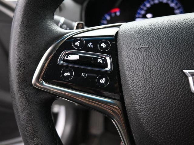 Photo of 2015 Radiant Silver Metallic Cadillac CTS