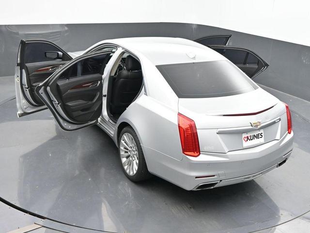 Photo of 2015 Radiant Silver Metallic Cadillac CTS