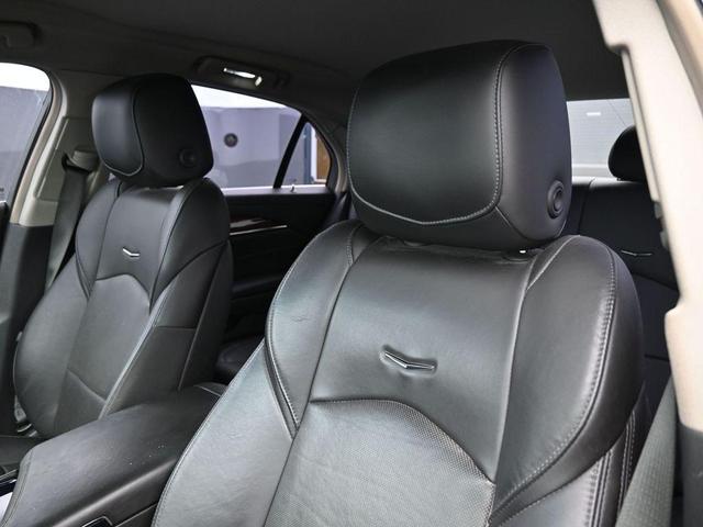 Photo of 2015 Radiant Silver Metallic Cadillac CTS