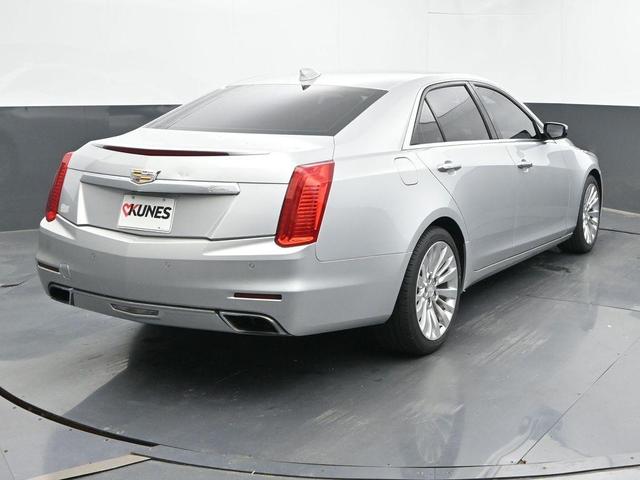 Photo of 2015 Radiant Silver Metallic Cadillac CTS