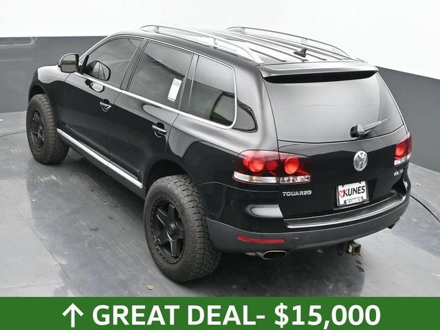Photo of 2008 Black Uni Volkswagen Touareg 2