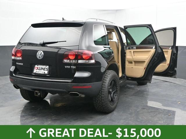Photo of 2008 Black Uni Volkswagen Touareg 2