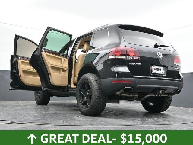 Photo of 2008 Black Uni Volkswagen Touareg 2