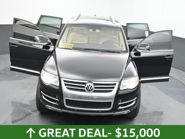 Photo of 2008 Black Uni Volkswagen Touareg 2