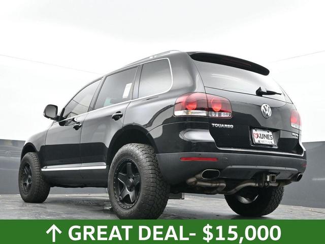Photo of 2008 Black Uni Volkswagen Touareg 2