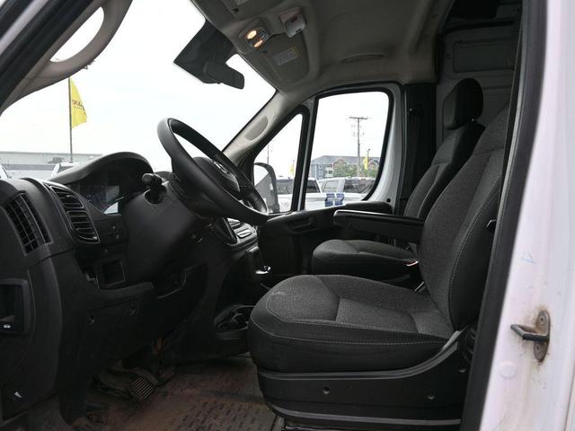 Photo of 2023 Bright White Clearcoat RAM ProMaster 2500