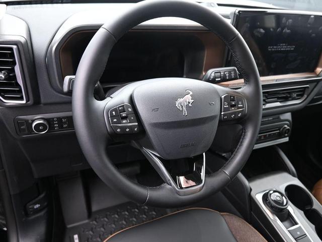 Photo of 2025 Shadow Black Ford Bronco Sport