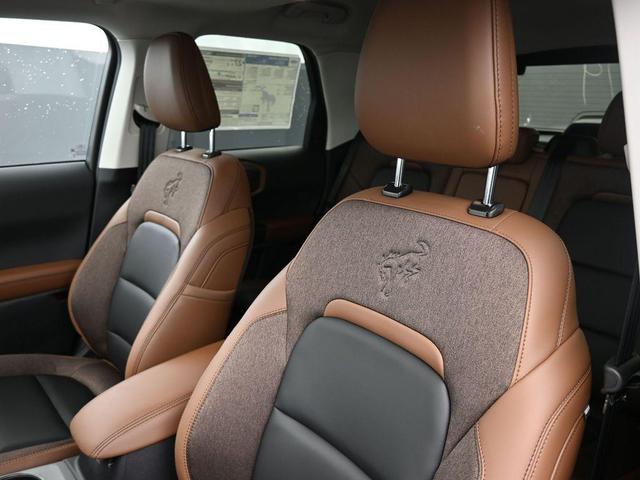 Photo of 2025 Shadow Black Ford Bronco Sport