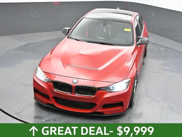 Photo of 2013 Melbourne Red Metallic BMW 328
