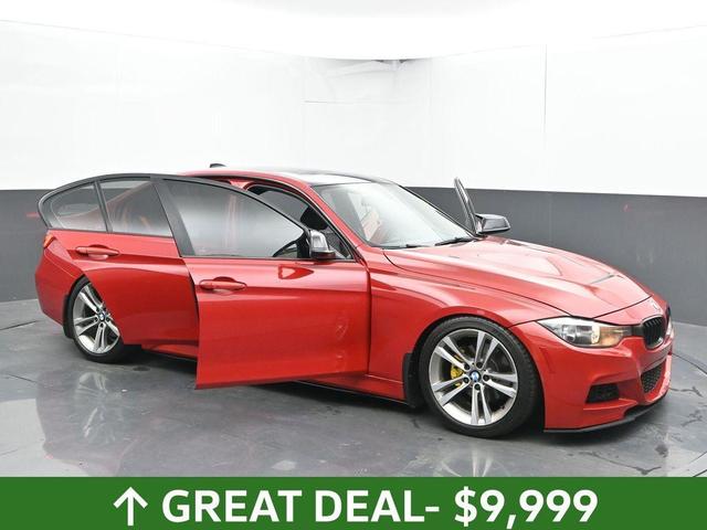Photo of 2013 Melbourne Red Metallic BMW 328