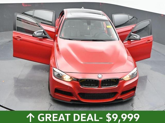 Photo of 2013 Melbourne Red Metallic BMW 328