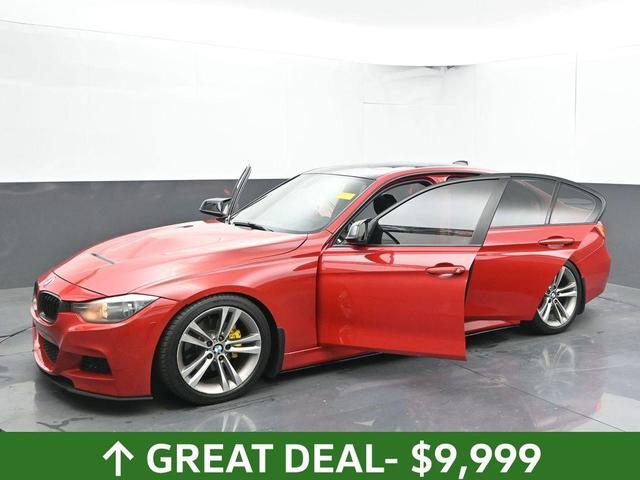 Photo of 2013 Melbourne Red Metallic BMW 328