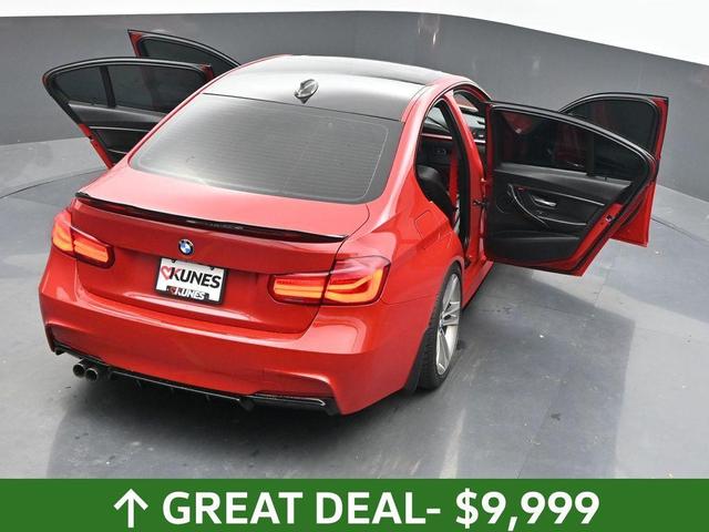 Photo of 2013 Melbourne Red Metallic BMW 328