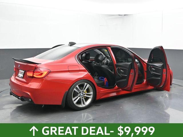 Photo of 2013 Melbourne Red Metallic BMW 328