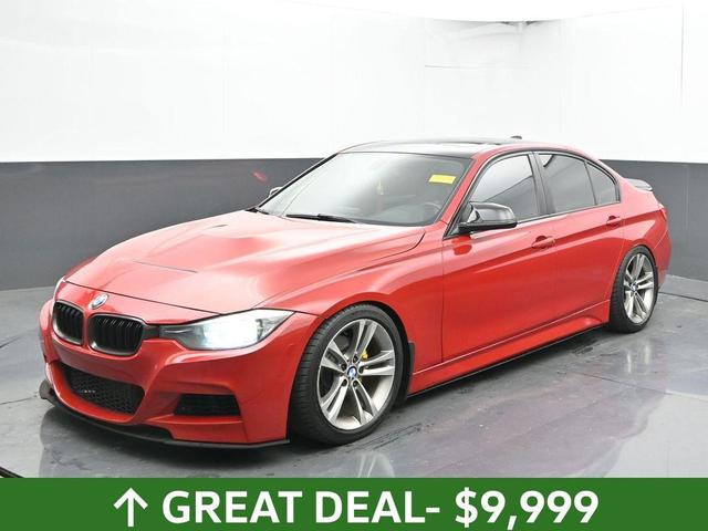 Photo of 2013 Melbourne Red Metallic BMW 328
