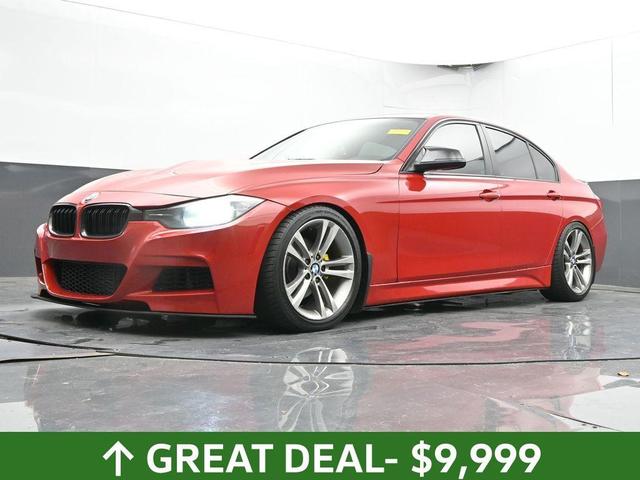 Photo of 2013 Melbourne Red Metallic BMW 328