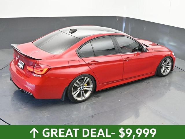 Photo of 2013 Melbourne Red Metallic BMW 328