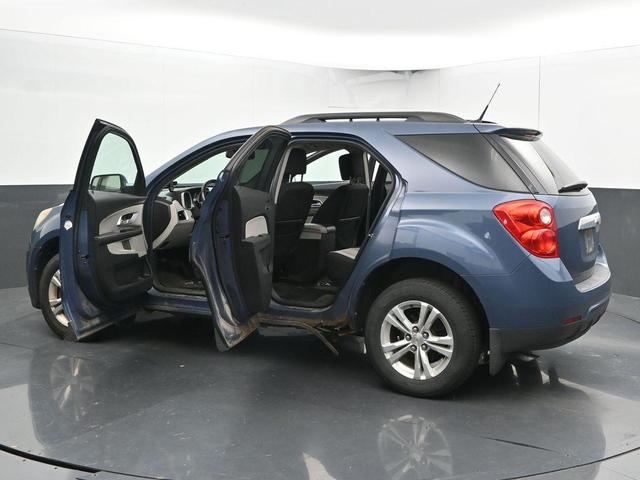 Photo of 2011 Supersonic Blue Metallic Chevrolet Equinox