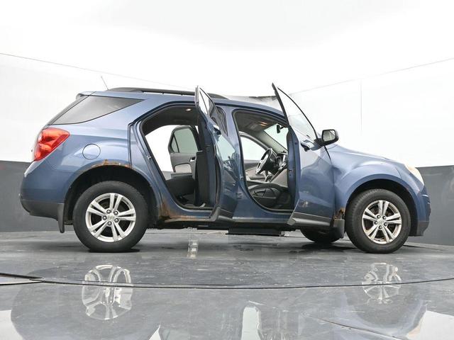 Photo of 2011 Supersonic Blue Metallic Chevrolet Equinox