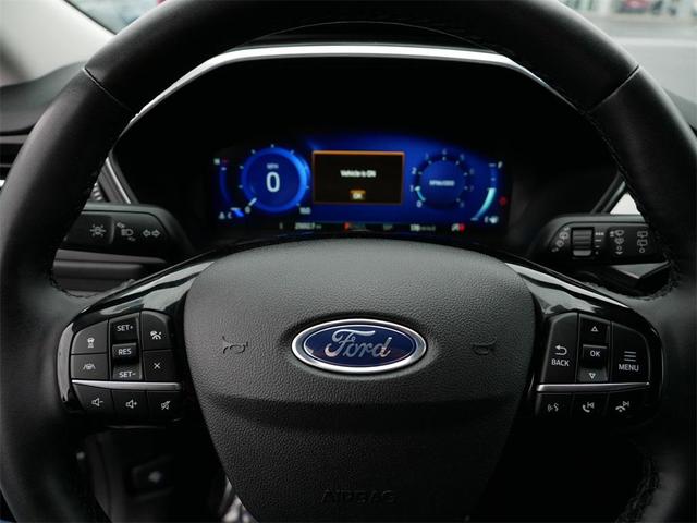 Photo of 2022 Agate Black Metallic Ford Escape