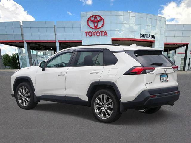Photo of 2021 Blizzard Pearl Toyota RAV4