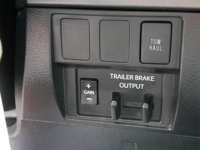 Photo of 2021 Midnight Black Metallic Toyota Tundra