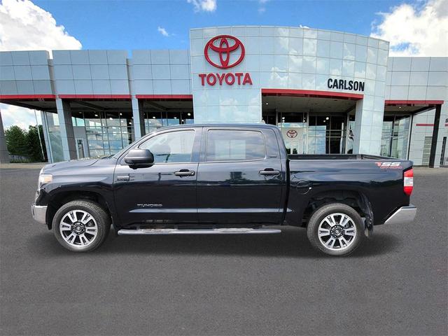 Photo of 2021 Midnight Black Metallic Toyota Tundra