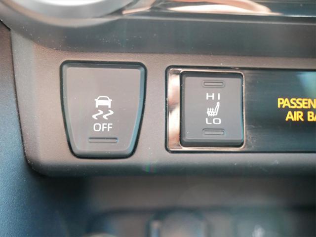 Photo of 2021 Magnetic Gray Metallic/Midnight Black Metallic Toyota RAV4 Hybrid