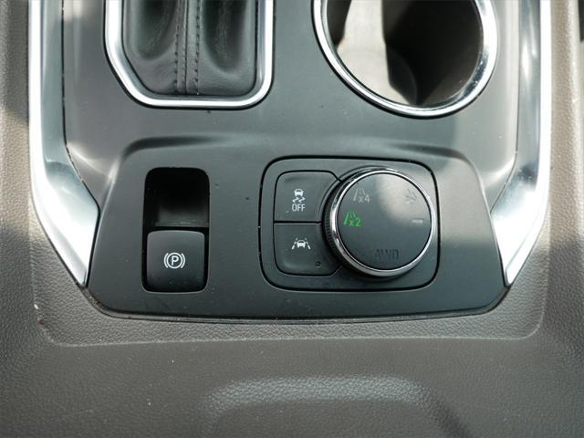 Photo of 2018 Graphite Metallic Chevrolet Traverse