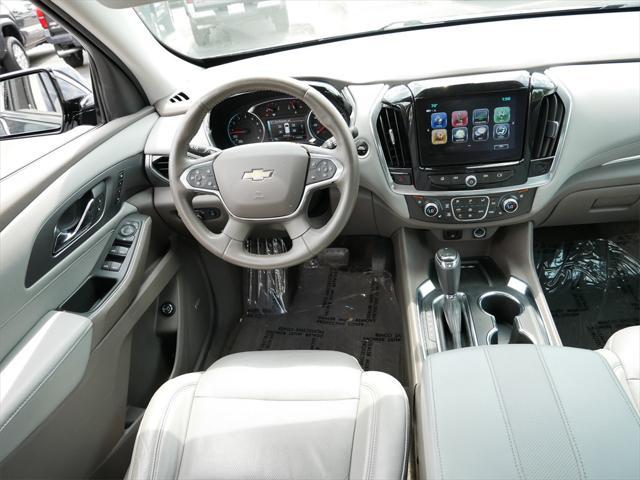 Photo of 2018 Graphite Metallic Chevrolet Traverse