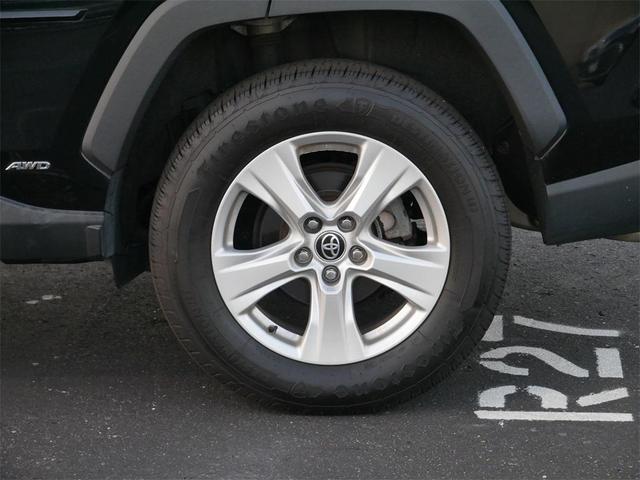 Photo of 2021 Midnight Black Metallic Toyota RAV4 Hybrid