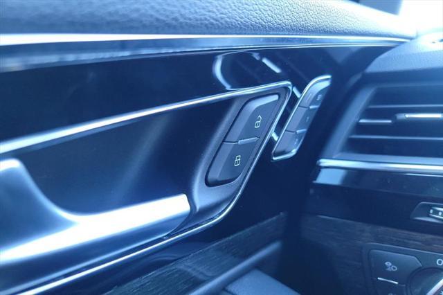 Photo of 2019 Samurai Gray Metallic Audi Q7