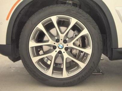 Photo of 2024 Alpine White BMW X5