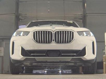 Photo of 2024 Alpine White BMW X5