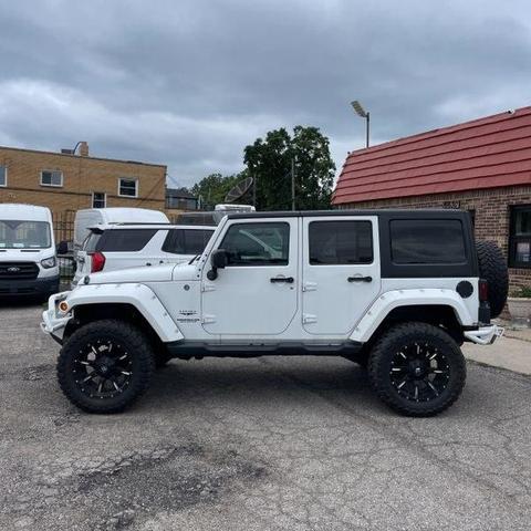 Photo of 2015 Bright White Clearcoat Jeep Wrangler Unlimited